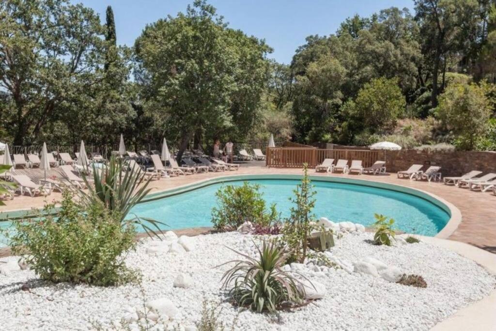 Les Restanques Maison 14 Chenes Grimaud Exterior photo